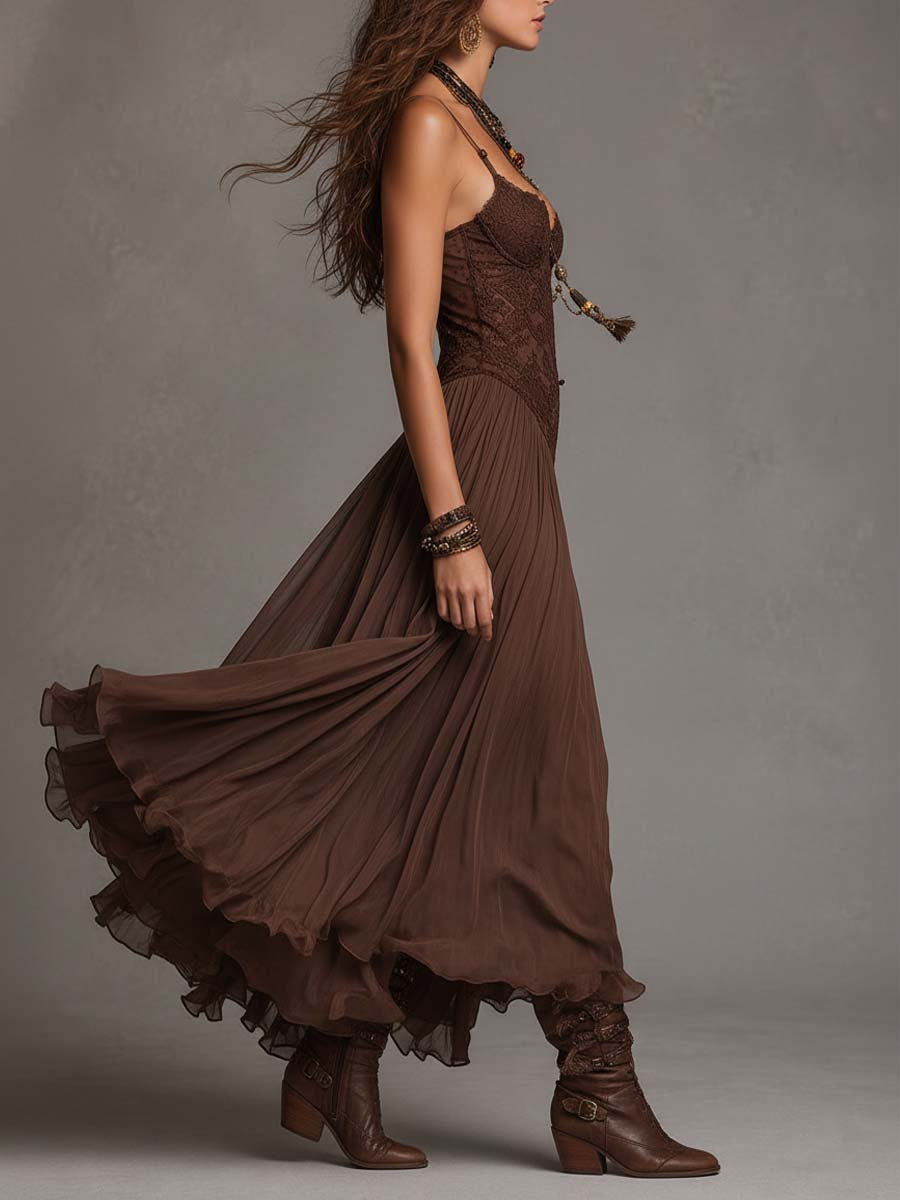 Vestido maxi de chifón con paneles de encaje de color marrón oscuro