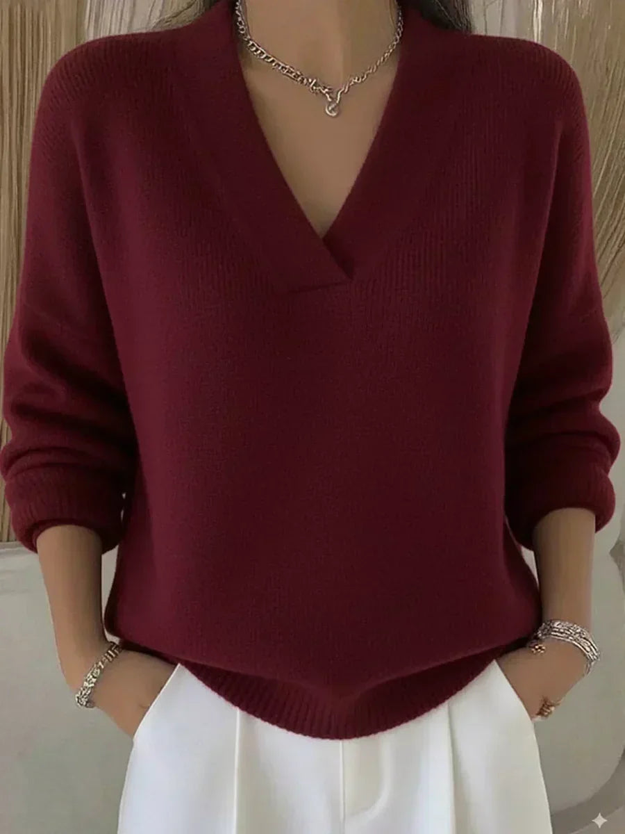 VALERIA | MAGLIONE MORBIDO CON SCOLLO A V
