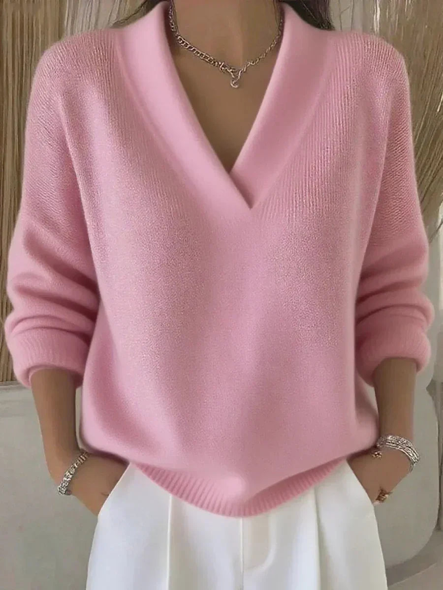 VALERIA | MAGLIONE MORBIDO CON SCOLLO A V